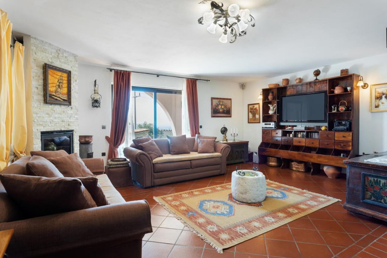 Villa Emi Zgornje Skofije ภายนอก รูปภาพ