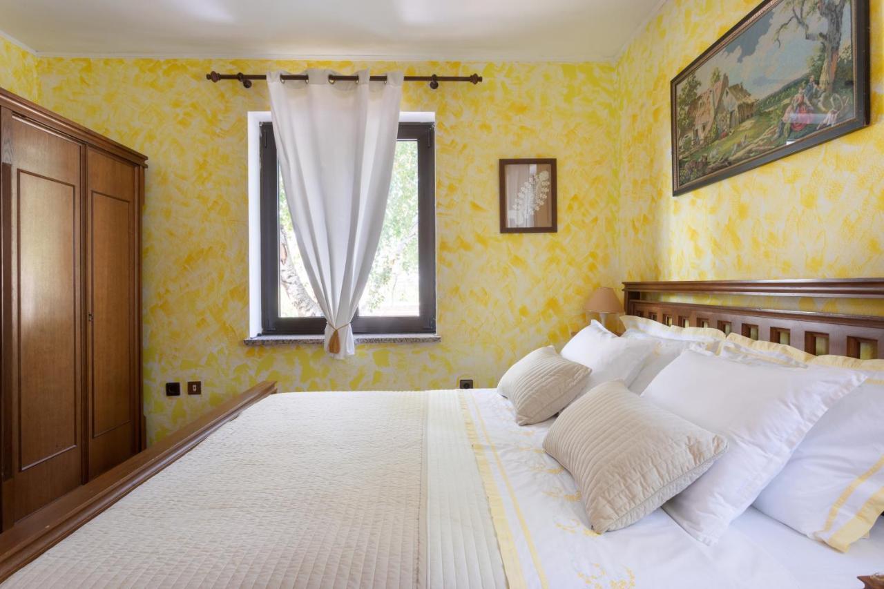 Villa Emi Zgornje Skofije ภายนอก รูปภาพ