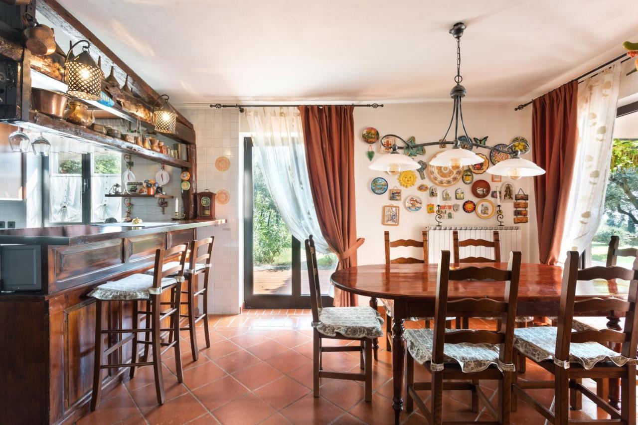 Villa Emi Zgornje Skofije ภายนอก รูปภาพ