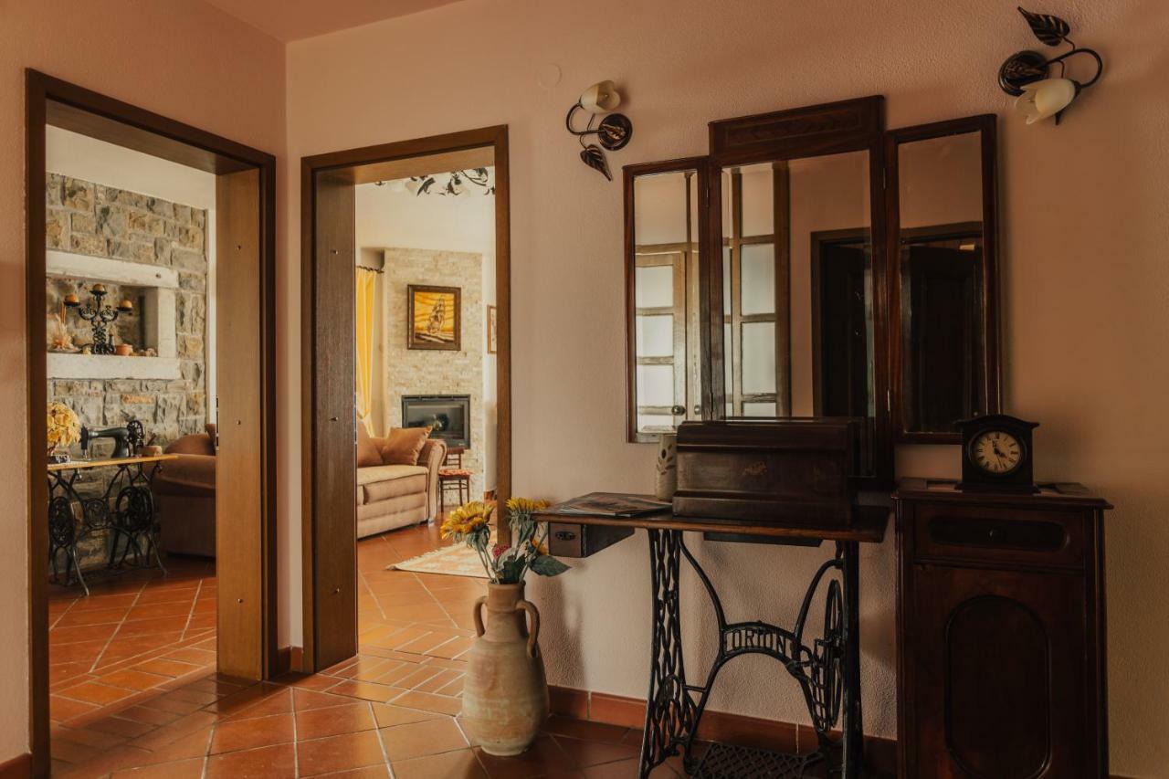 Villa Emi Zgornje Skofije ภายนอก รูปภาพ